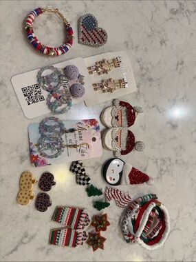 Holiday Jewelry Bundle, Super Cute!